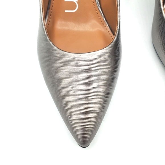 Calvin Klein Gayle pumps, Metallic Gray, NWOB - Picture 10 of 12